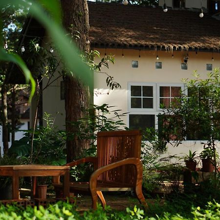 Sum Villa Homestay Mang Den Kon Von Kla Esterno foto
