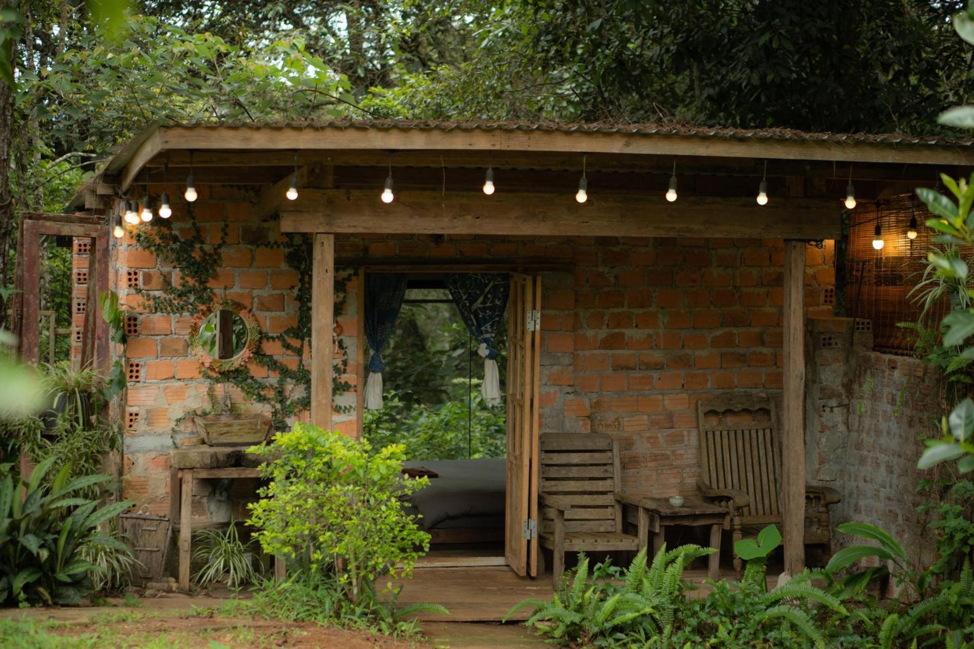 Sum Villa Homestay Mang Den Kon Von Kla Esterno foto